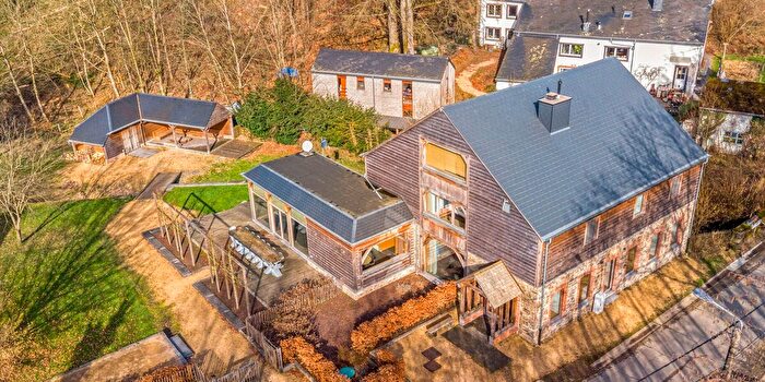 Rue de centre de steinbach A, Limerlé : Maison 7 pièces à vendre