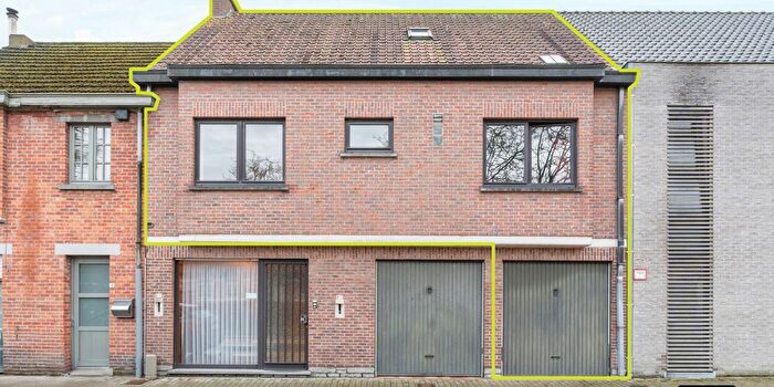 Appartement 4 pièces à Appensvoordestraat, Lovendegem, à vendre