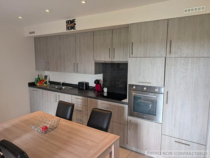 Appartement 5 pièces à louer à Rue d'Armentières