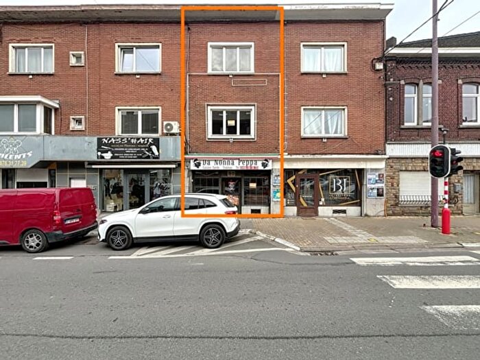 Maison 2 pièces à Chaussée de Lodelinsart, Charleroi, à vendre