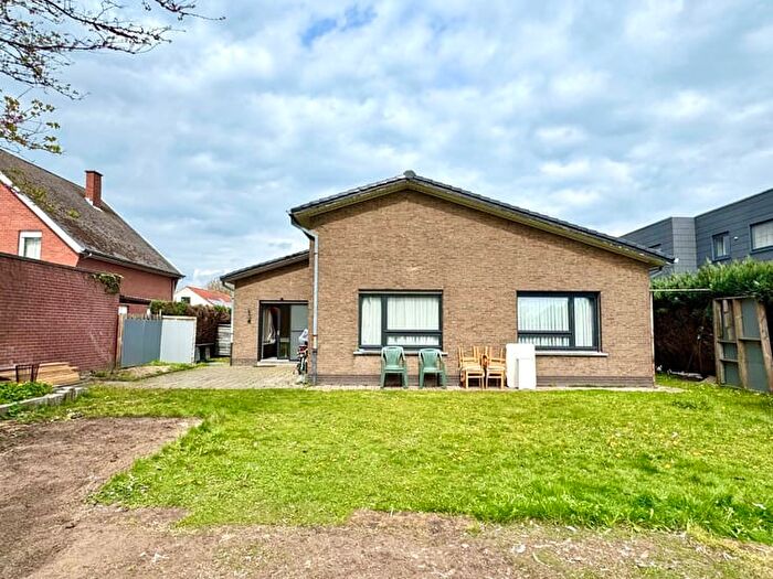 Maison 3 pièces à vendre à Leliestraat, De Pinte De Pinte