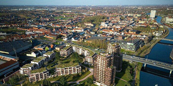 Appartement 2 pièces à vendre à Burgemeester Lambrechtlaan, Kortrijk