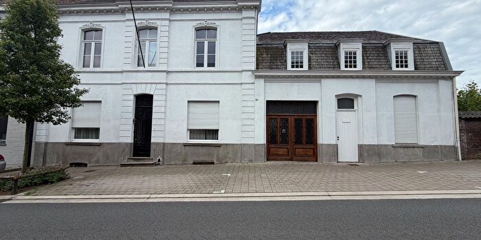 Maison 4 pièces à louer à Winston Churchillstraat, Kruishoutem