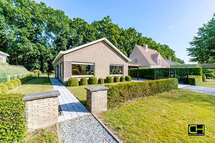 Warandestraat, Lievegem : Maison 10 pièces à vendre