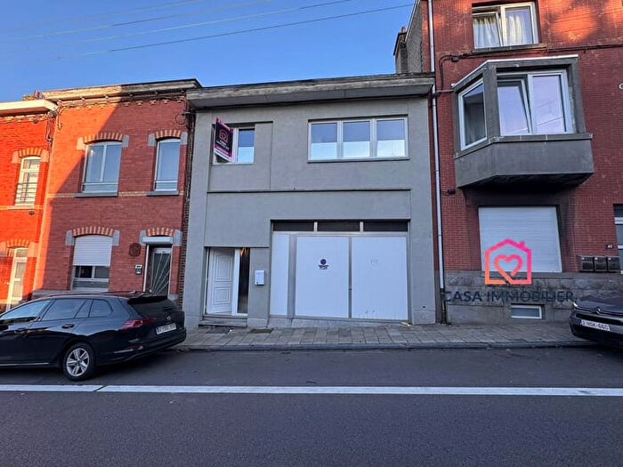 Maison 10 pièces à vendre - Rue De Tavier, Seraing