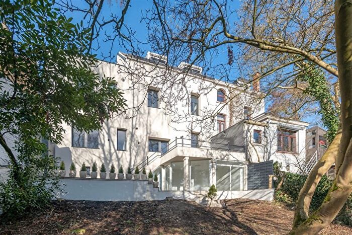Groenendaalsesteenweg, HOEILAART : Maison 6 pièces à vendre