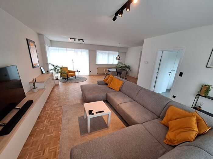 Appartement 14 pièces à louer - Markt, Balen