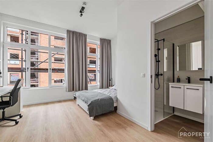Maison 1 pièce à Doorniksestraat, Kortrijk, à vendre