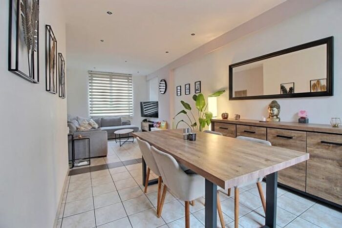 Maison 3 pièces à Rue Zaman, Rebecq, à vendre