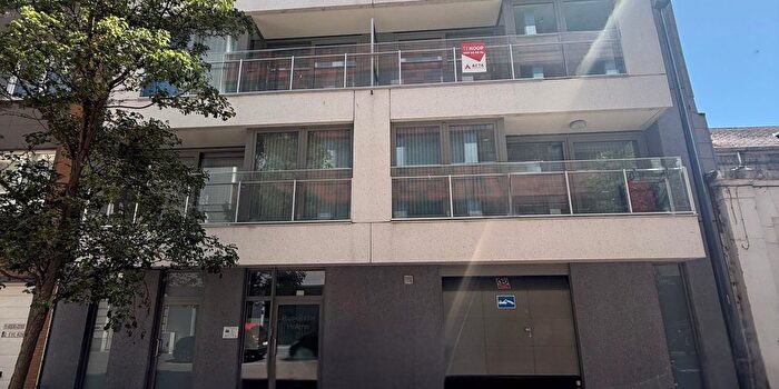 Appartement 2 pièces à vendre - Kanunnik Dokter Louis Colensstraat, Oostende