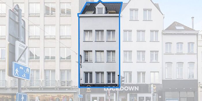 Kortrijk, WestVlaanderen : Appartement à vendre