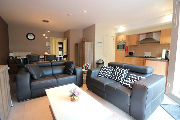 Appartement 2 pièces à Van Monsstraat, Blankenberge, à louer