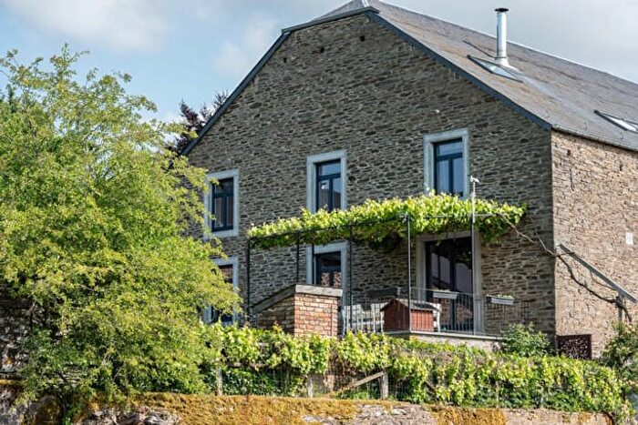 Maison 10 pièces à Rue de France, Gedinne LouetteSaintPierre, à vendre