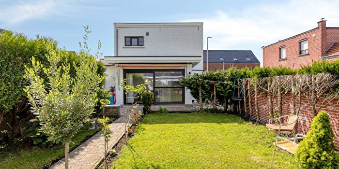 Maison 3 pièces à vendre à Vlotstraat, Oelegem