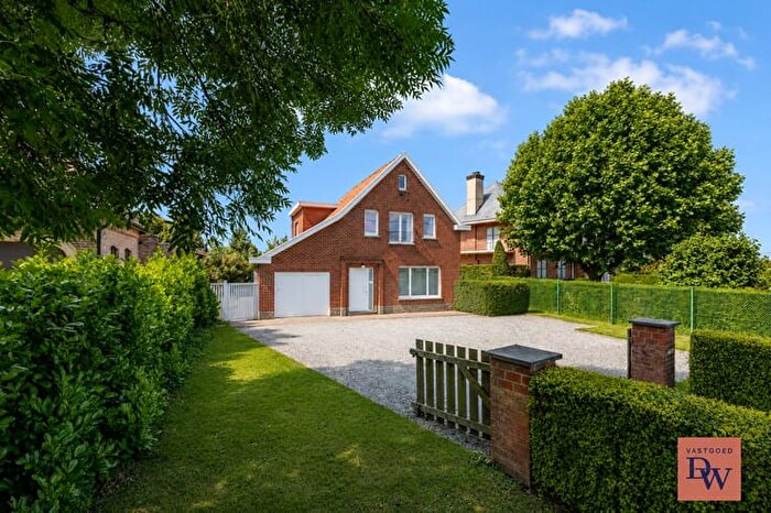 Maison 13 pièces à vendre à Wetterse steenweg, Oosterzele