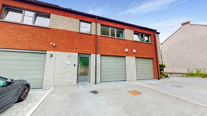 Maison 4 pièces à vendre à Rue De Binche, Manage