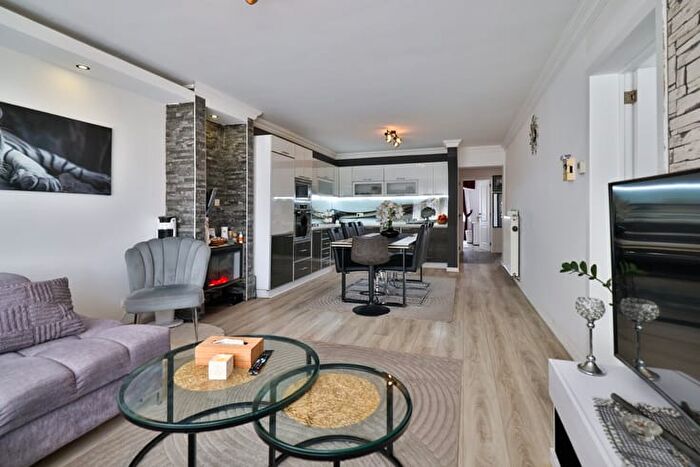 Bisschoppenhoflaan, DEURNE - Appartement 3 pièces à vendre