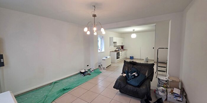Rue Tayant, Ransart : Maison 2 pièces à vendre