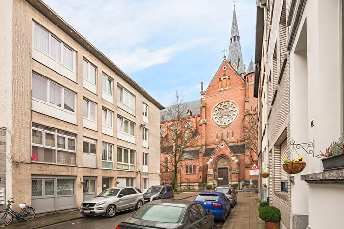 Appartement 7 pièces à Tulpstraat, Antwerpen, à vendre