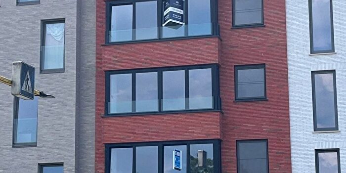 Koningin Astridplein, Eeklo : Appartement 2 pièces à louer