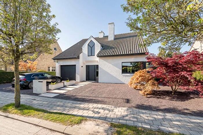 Maison 4 pièces à vendre à Boomgaarden, KnokkeHeist