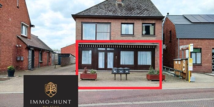 Schoolstraat, SintHuibrechtsLille : Appartement 4 pièces à vendre