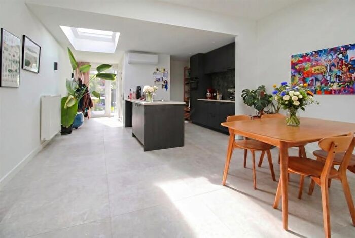 Maison 3 pièces à vendre - Komeetstraat, Lier