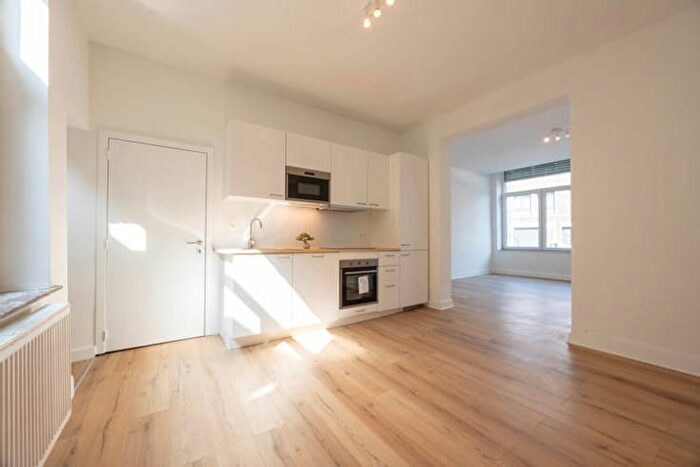 Rue Eugène Houdret, Liège : Appartement 1 pièce à vendre