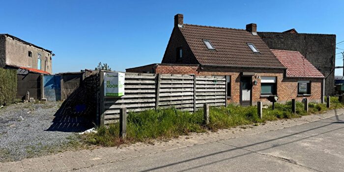 Maison 3 pièces à vendre - Burgemeester Van Ackerestraat, Koekelare