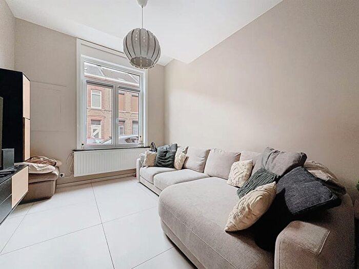 Maison 4 pièces à Rue des Français, Châtelet, à vendre