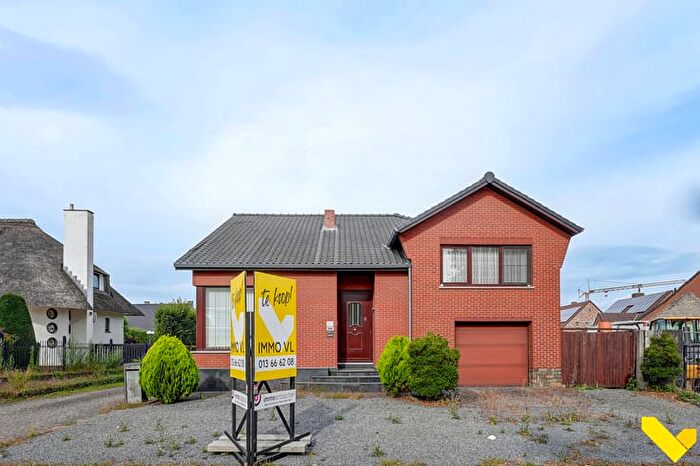 Maison 4 pièces à Grote Baan, HouthalenHelchteren, à vendre