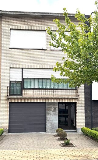 Maison 3 pièces à Sierkerslaan, Stabroek, à vendre