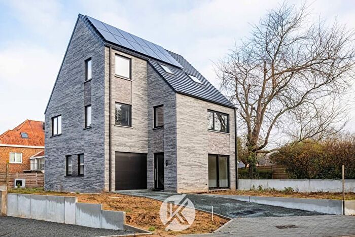 Camberg, Ninove : Maison 14 pièces à vendre