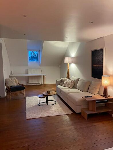 Route De L'état, Lasne : Appartement 1 pièce à louer