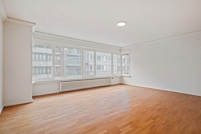 Appartement 4 pièces à vendre à Koningsstraat, Oostende