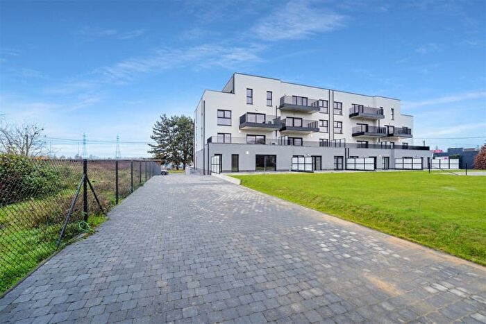 Appartement 3 pièces à Rue des Français, Liège, à vendre