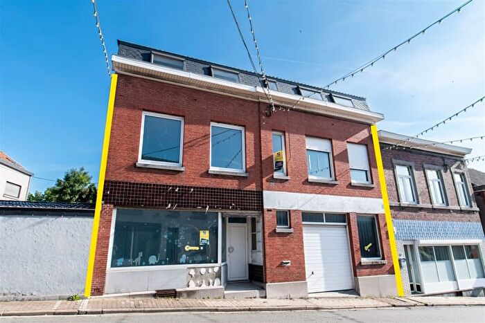 Maison 5 pièces à vendre - Place Melveille, MILMORT
