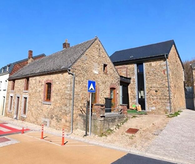 Maison 5 pièces à vendre - Rue des Quatre Arbres, Lustin