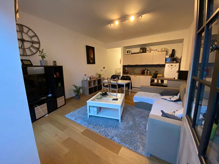 Appartement 1 pièce à louer - Rue SaintNicolas, Namur