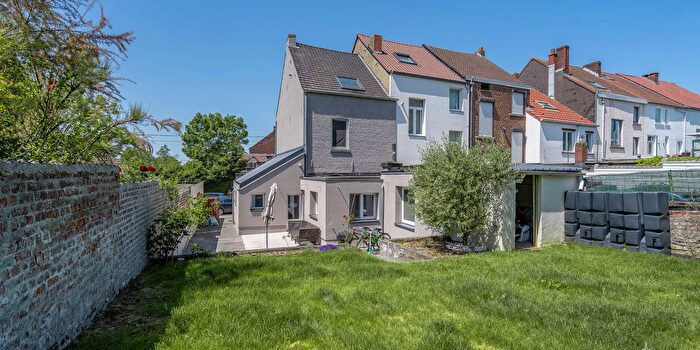 GrandRoute, LilloisWitterzée : Maison 3 pièces à vendre