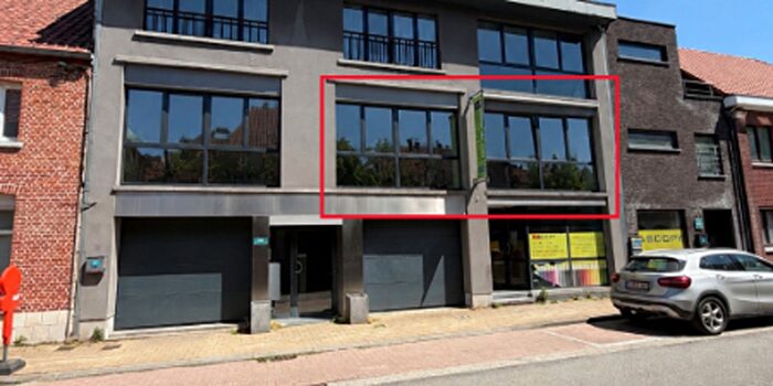 Appartement 2 pièces à Lamstraat, SintNiklaas, à vendre