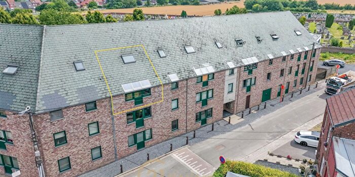 Rue du Cheval Blanc, Quiévrain : Appartement 1 pièce à vendre