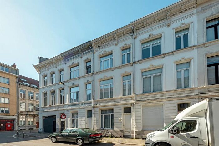 Clementinastraat, ANTWERPEN - Maison 4 pièces à vendre