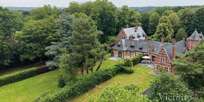 Maison 4 pièces à Jezus Eiklaan, Tervuren, à louer