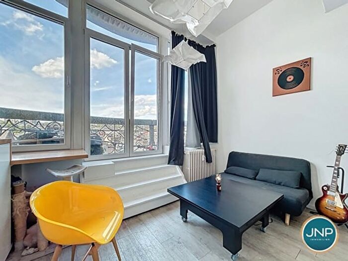 Rue Pont d'Avroy, Liège : Appartement 1 pièce à vendre
