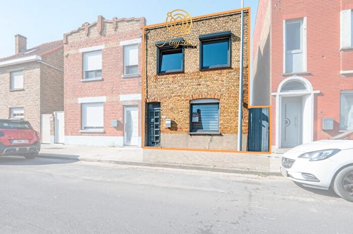 Maison 10 pièces à vendre à Schoolstraat, Lombardsijde