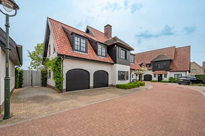 Hof Ter Smisse, KnokkeHeist : Maison 4 pièces à vendre
