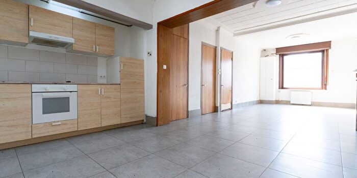 Maison 3 pièces à vendre - Moeskroen, Henegouwen
