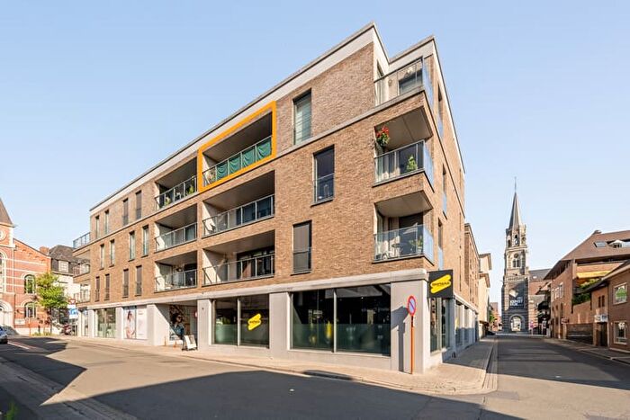 Conincklijke Passage, Roeselare - Appartement 11 pièces à vendre