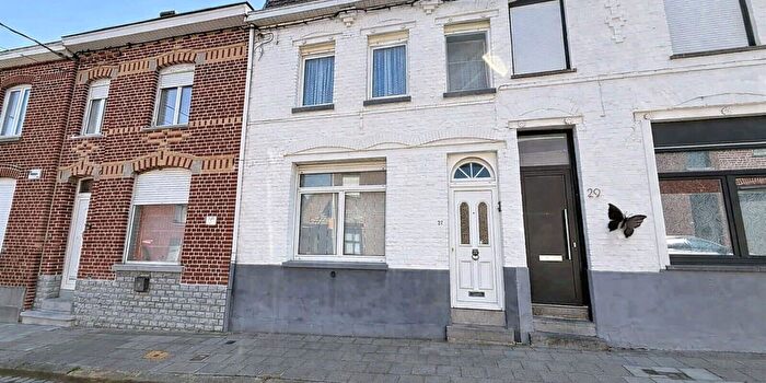 Maison 2 pièces à Luingne, Henegouwen, à vendre
